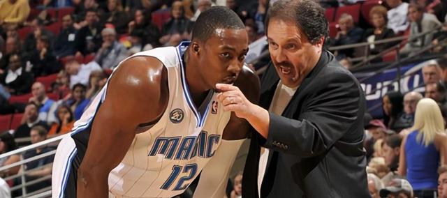 英媒：热刺主帅弗兰克已经与托尼进行会谈，球员有望重返英超（英媒：热刺主帅弗兰克已与托尼会面，托尼有望重返英超）