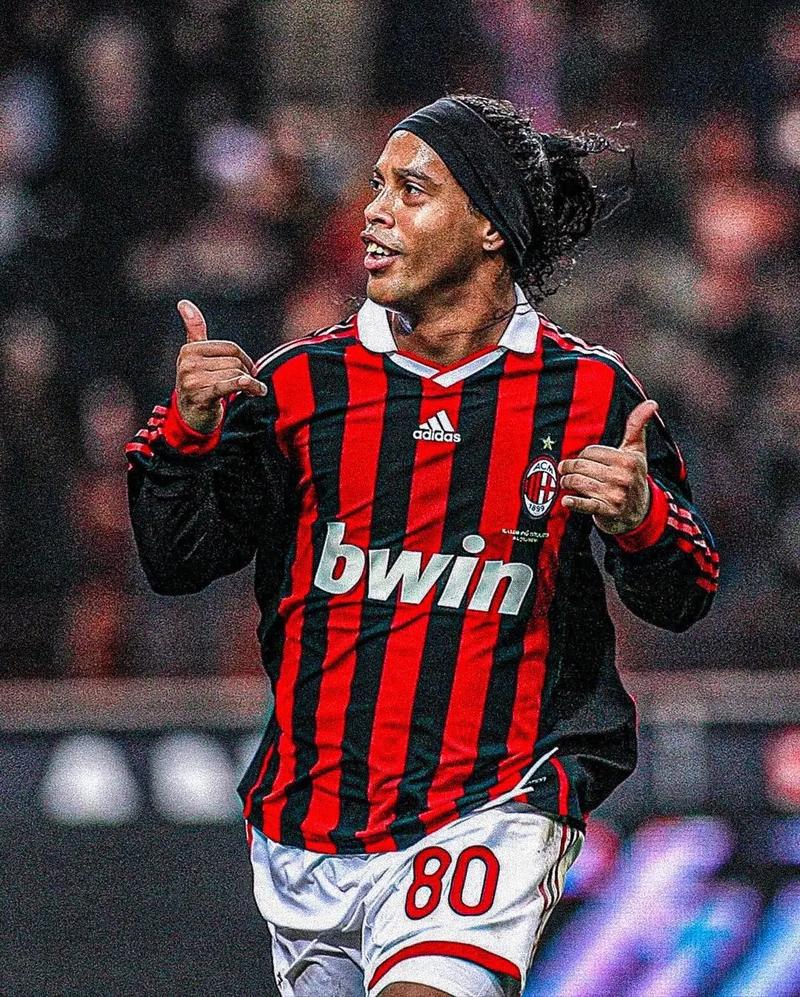 国少参加U17亚洲杯预选赛名单：邝兆镭、万项在列，谢晋入选（U17亚洲杯预选赛国少名单出炉：邝兆镭、万项在列，谢晋入围）