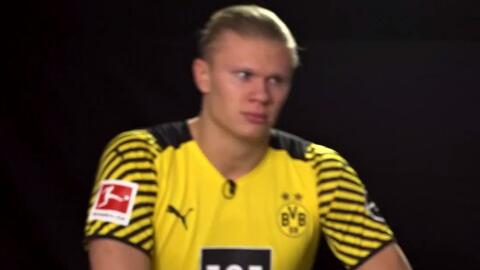 创历史，埃因霍温是首支正式比赛在安菲尔德打进3球的荷兰球队