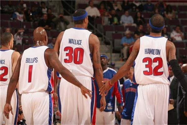 法媒：阿尔及利亚足协希望能在近期征召姆巴佩的弟弟埃唐（法媒：阿尔及利亚足协计划在近期召入姆巴佩的弟弟埃唐）